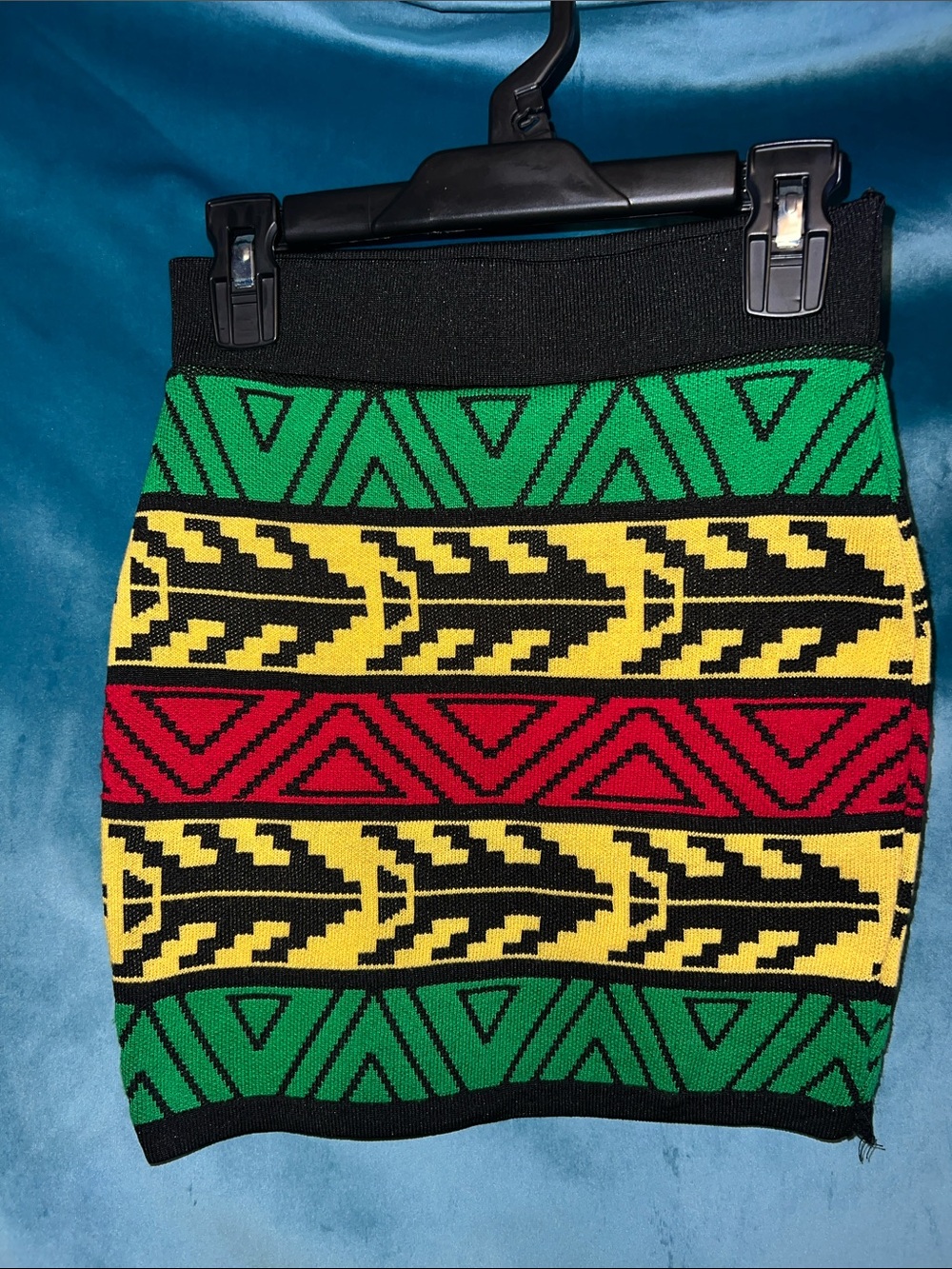 Women’s Geometric Stripe Knit Mini Skirt - Green/Yellow/Red/Black